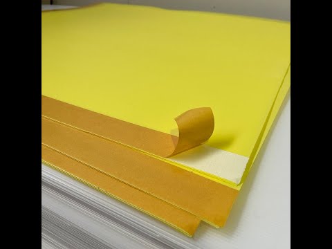 Kennomuovilevy Keltainen 1200 x 1200// x 2mm (1,44m2) teipillä
